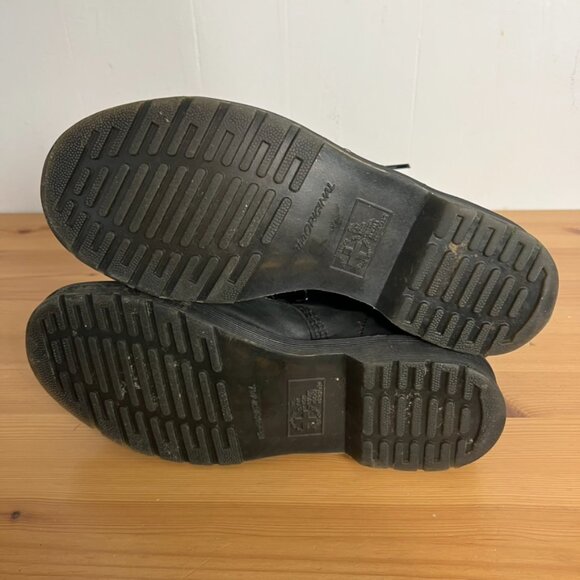 Dr. Martins Boots The Original Ribbon Lace Up Herringbone Lined Size 9 US 41 EU - Picture 13 of 15